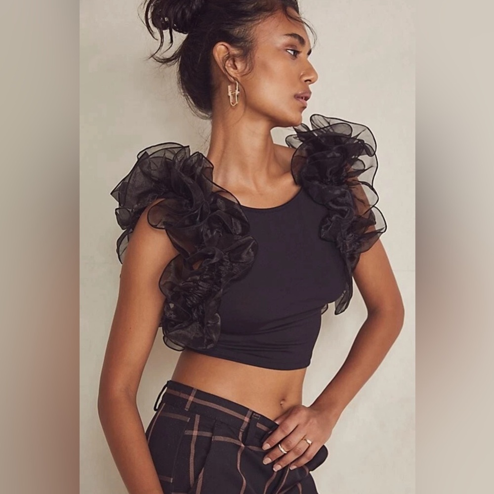 Free People House Party Crop Top w Ruffle Sleeve XS Black